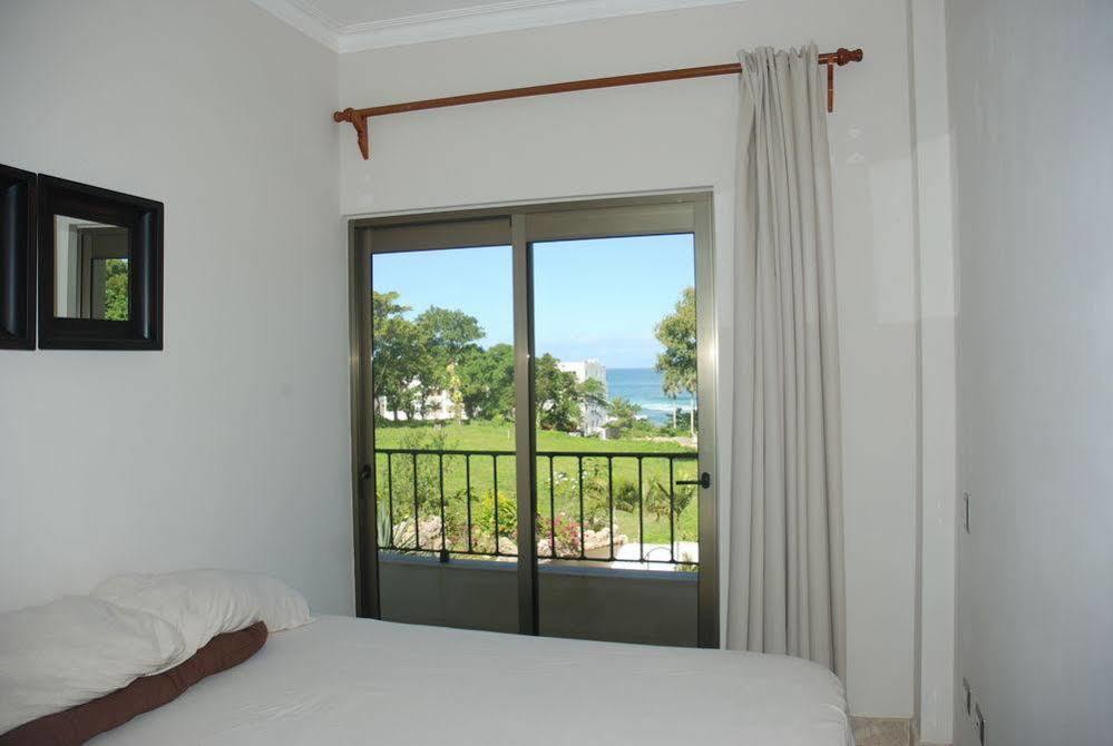 E&J Beach Condo Sosua Bagian luar foto