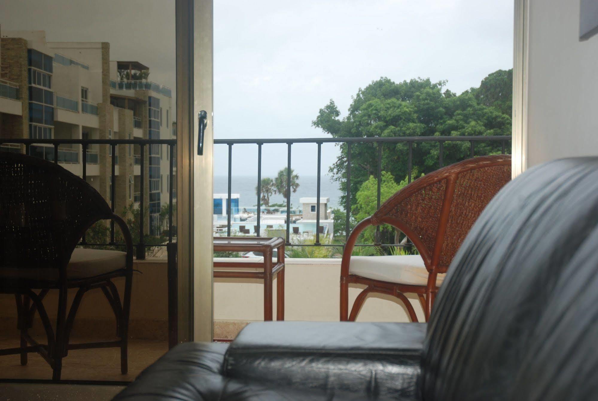 E&J Beach Condo Sosua Bagian luar foto