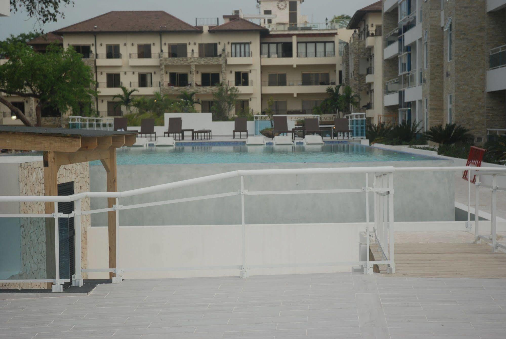 E&J Beach Condo Sosua Bagian luar foto