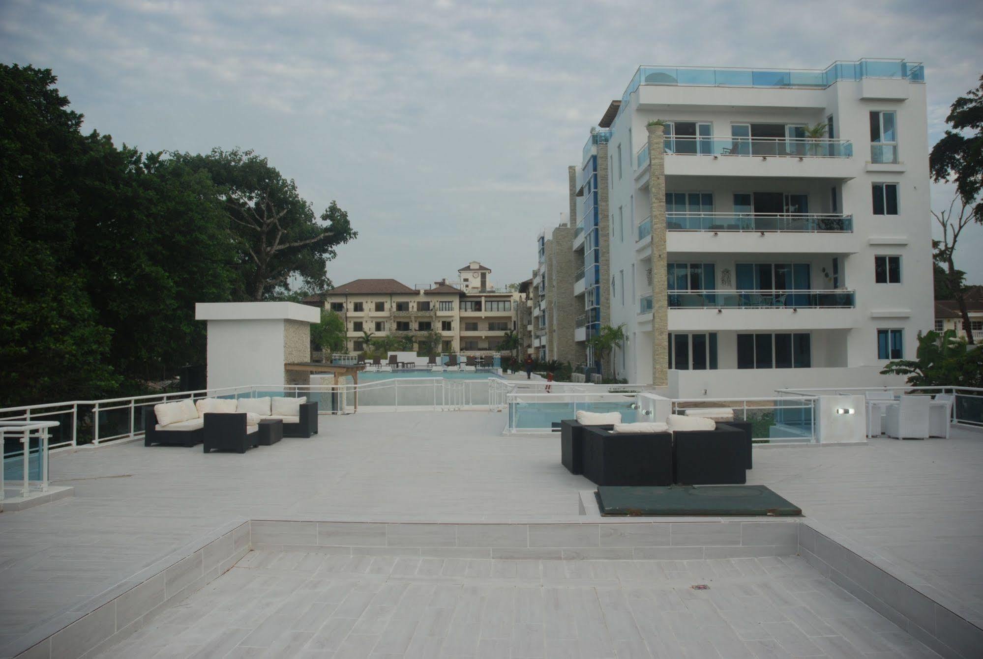 E&J Beach Condo Sosua Bagian luar foto